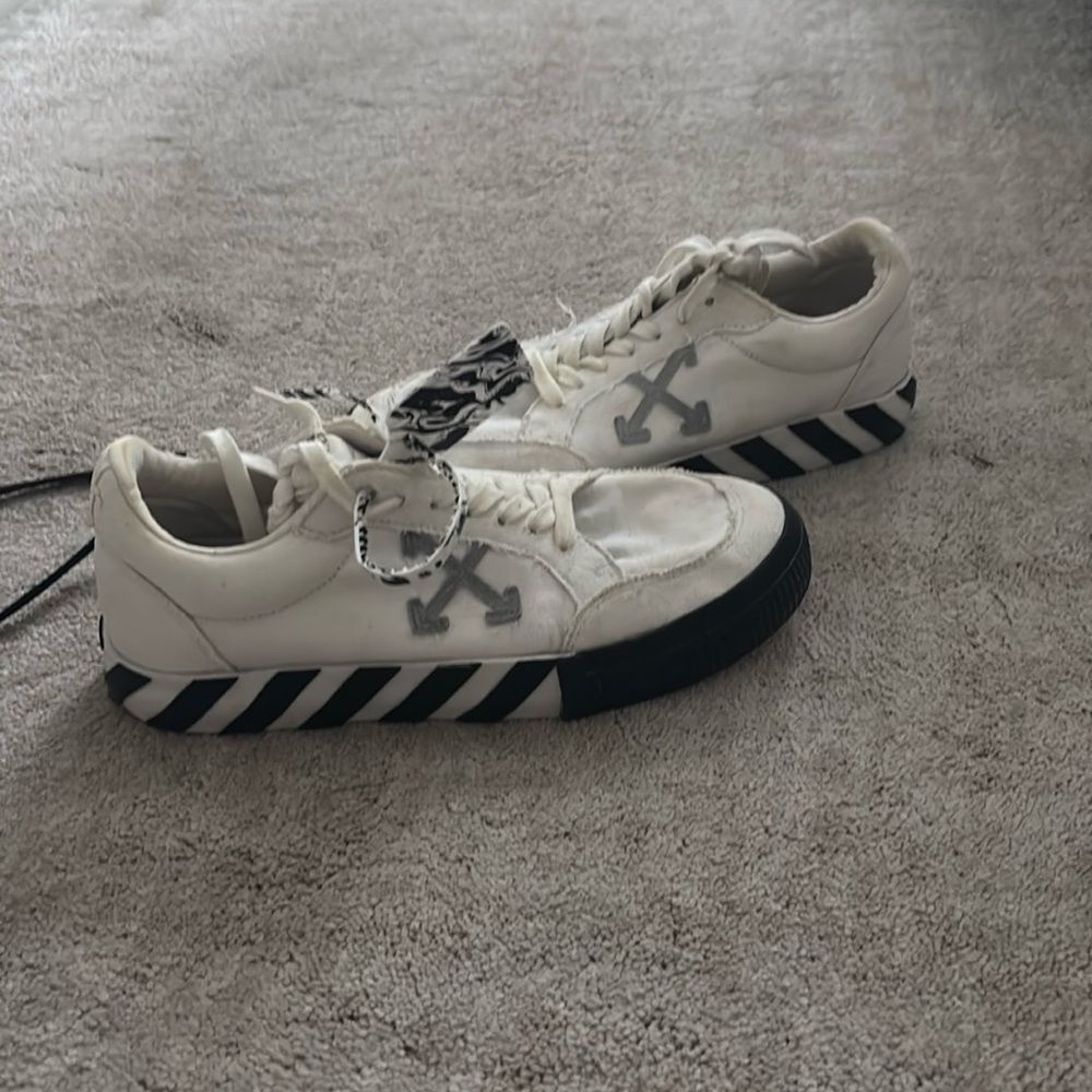 Off-white canvas sneakers